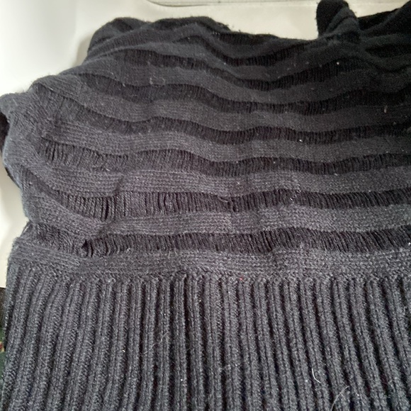 Dots black knit boat neck sweater S top horizontal design bottom vertical - Picture 4 of 5